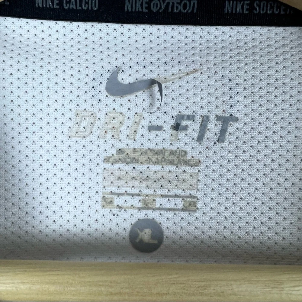 Nike Blue and White Men's Jersey - Picture 6 of 9